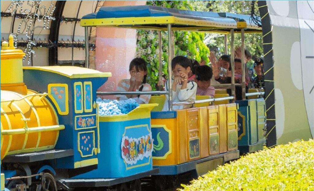 しまじろうシーパーク　ぷくぷくトレイン